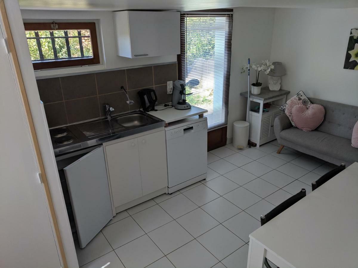 2 Person Apartment อัสแก็ง ภายนอก รูปภาพ